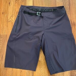 PEARL IZUMI  Mountain Bike Men's Summit Shorts with liner/pad